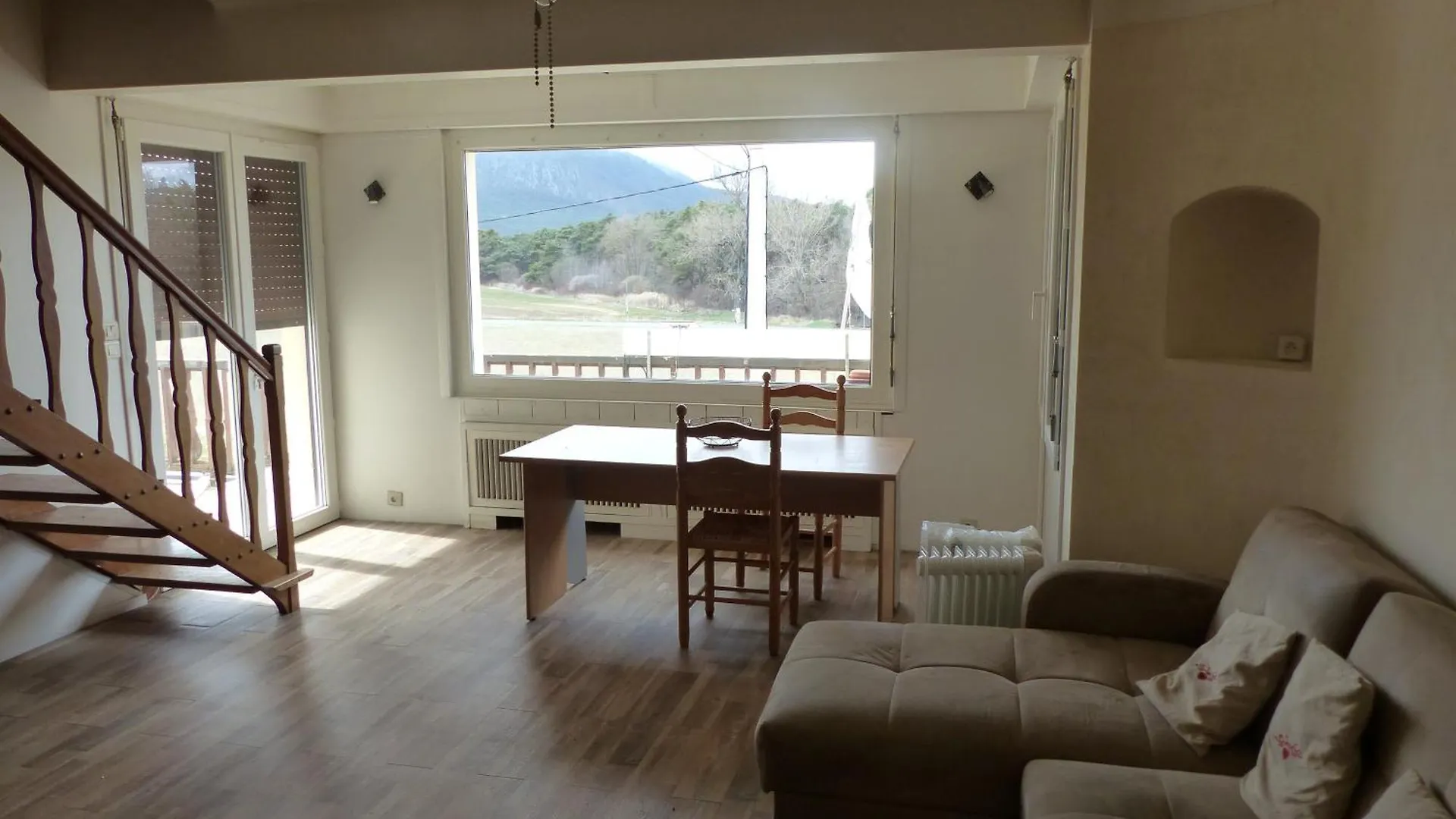 Appart'Hotel Des 3 Vallees Le Pied A Terre Seranon